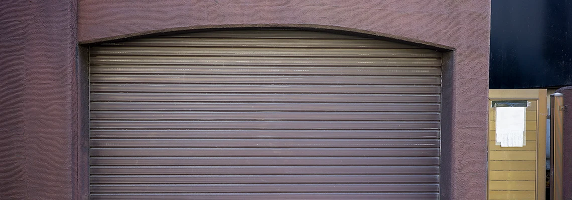 Fallen Garage Door Worn Rollers Replacement in Edwardsville, Illinois